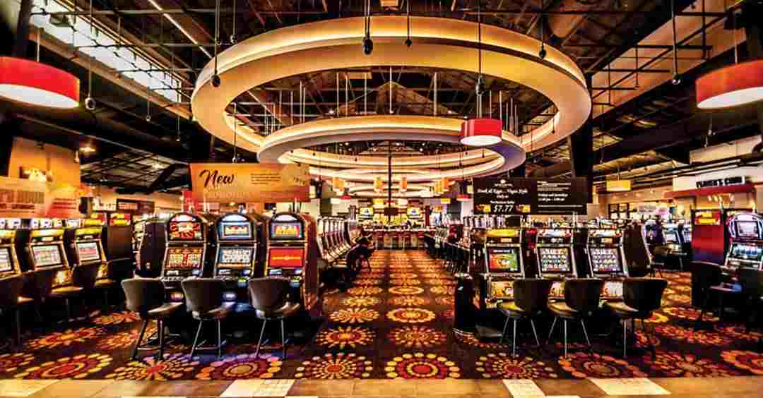 New World Casino quản lý nghiêm ngặt các đối tượng được vào đánh bạc 